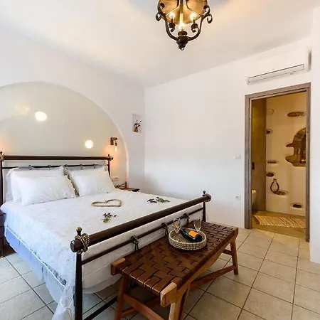 Seaside Ktima Kaparos Paros Villa