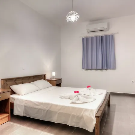 Seaside Ktima Kaparos Paros