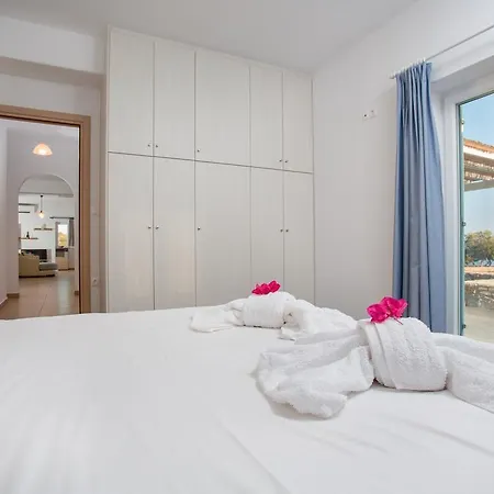 Villa Seaside Ktima Kaparos Paros